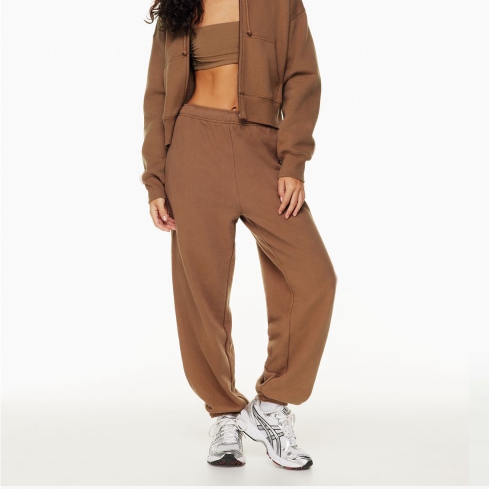 TNA Mega Sweatpant
